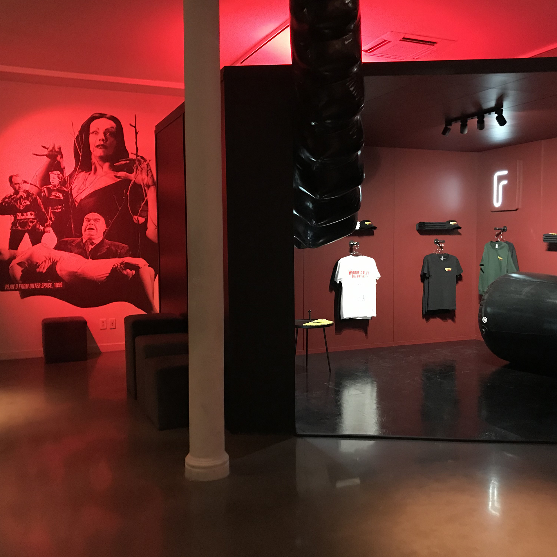 MERCH05
